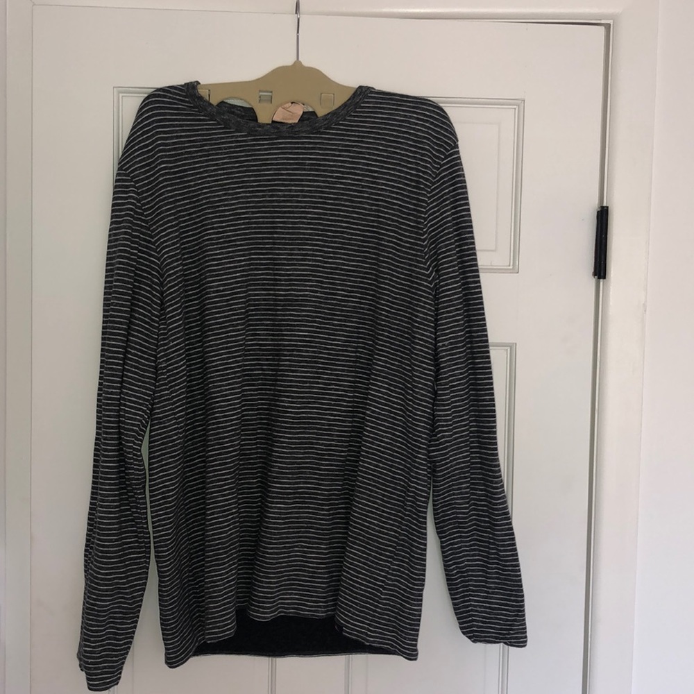 Men’s Large Faherty Sweater